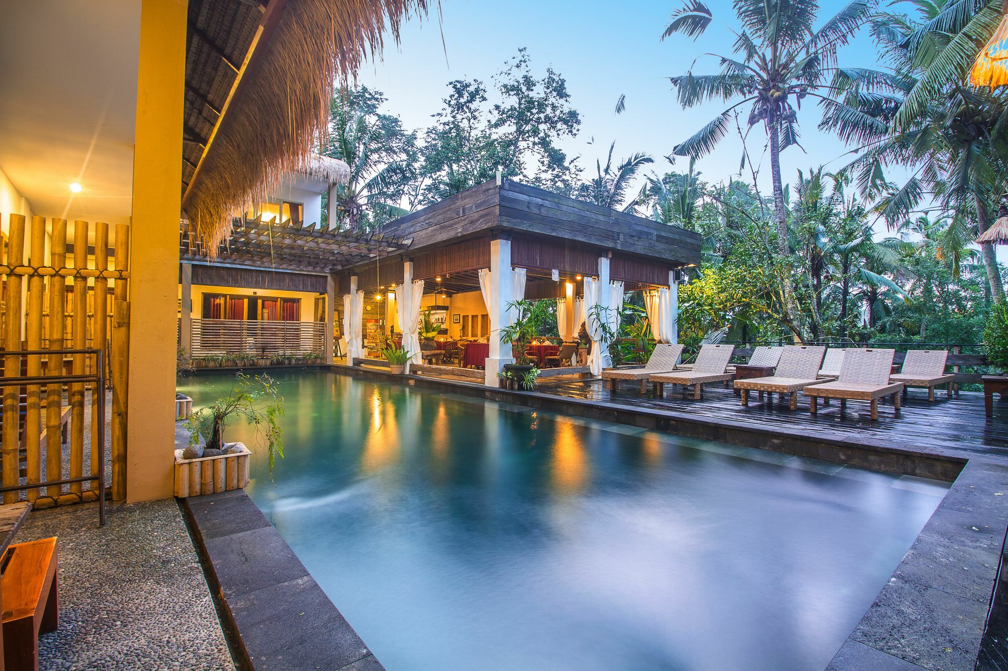 Alam Sembuwuk Ubud Hotel Ngoại thất bức ảnh